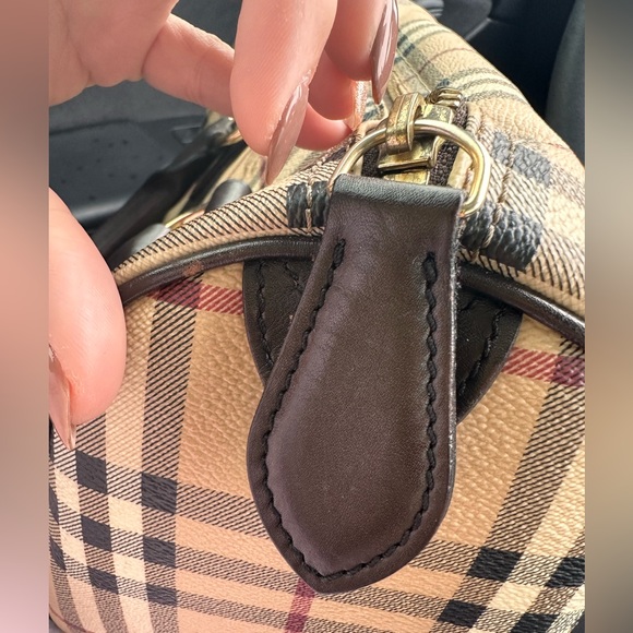 Authentic Speedy Burberry bag - Picture 9 of 11